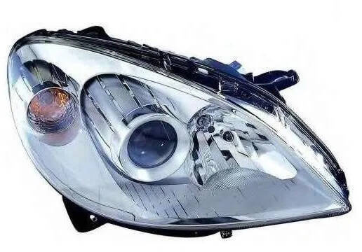 Regeneracja reflektorów - Mercedes B W245 (2005 - 2011)